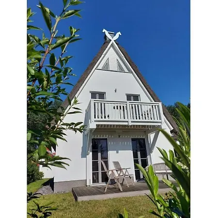 Holiday home Strandgut Reethus Comfortable Glowe