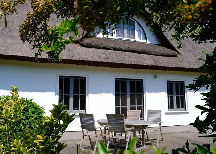 Feriehus Strandgut Reethus Comfortable Glowe